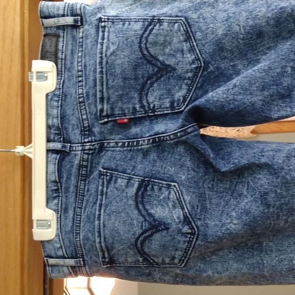 LEVI'S 504 SKINNY STRETCH JEANS SIZE 7 OR 28X32 - Picture 5 of 8